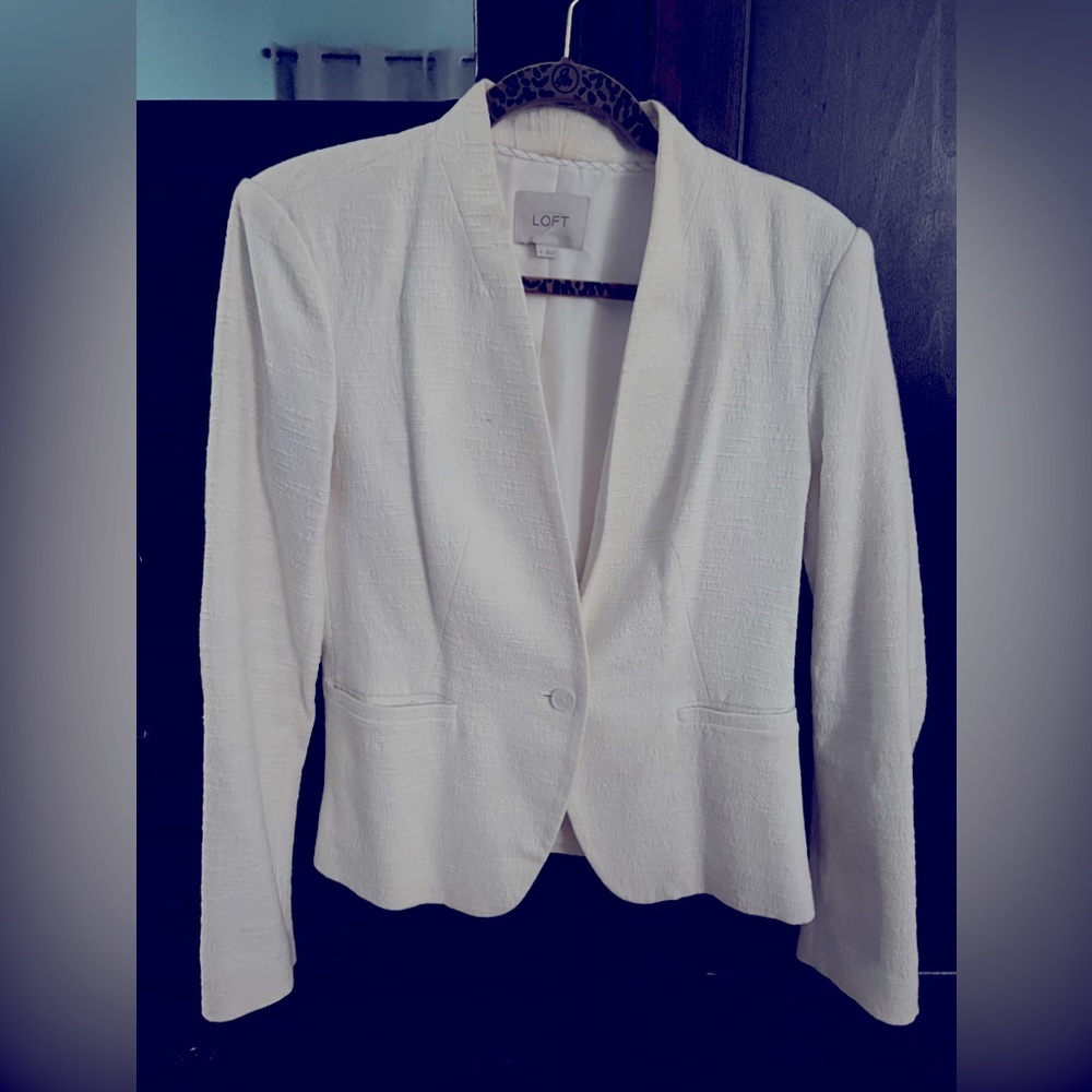 Loft blazer size 4
